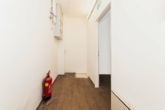 Bild - Kleines Zinshaus Mitten In Der Stadt