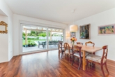 Bild - Traumhaus in Strasshof: 5 Zimmer, Garten, Terrasse, Garage – Top Lage!