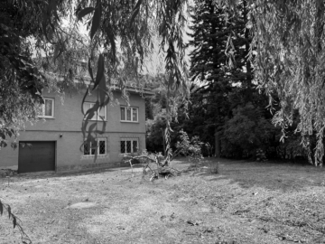 Geräumiges Mehrfamilienhaus beim Bisamberg – Sanierungsbedürftig, 2103 Langenzersdorf, Mehrfamilienhaus